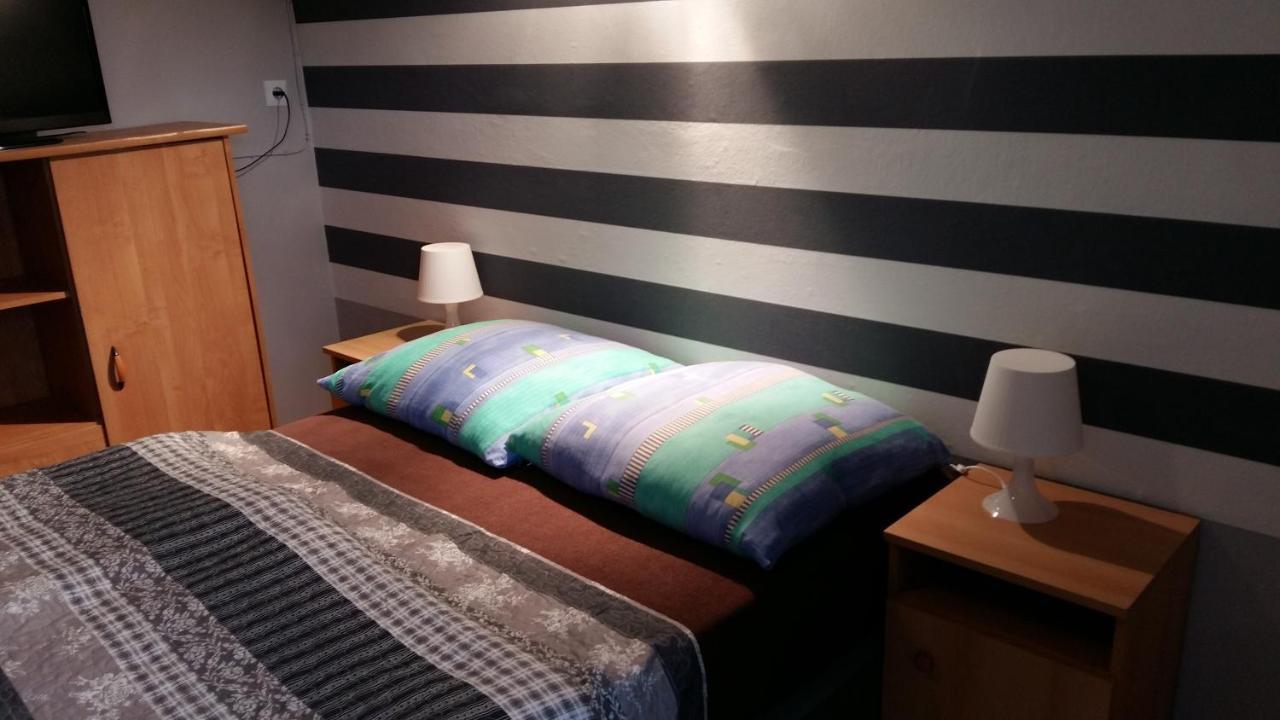 Pensjonat I Restauracja U Zdzicha Rowy  Exteriér fotografie