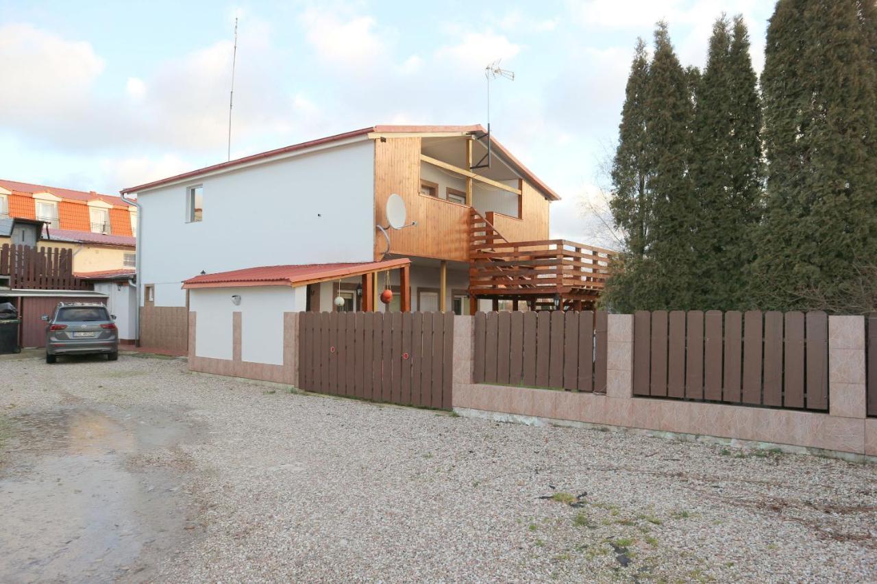Pensjonat I Restauracja U Zdzicha Rowy  Exteriér fotografie